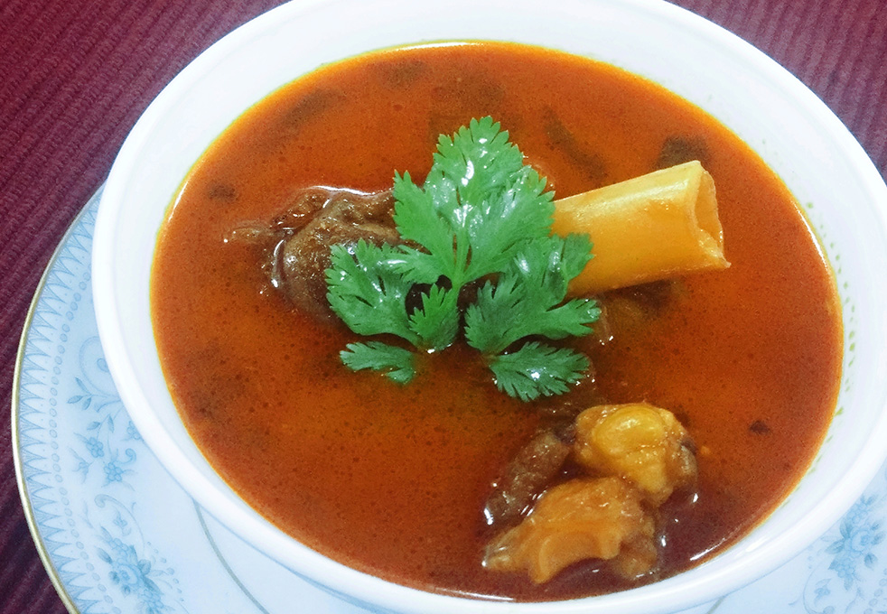 Spicy mutton soup